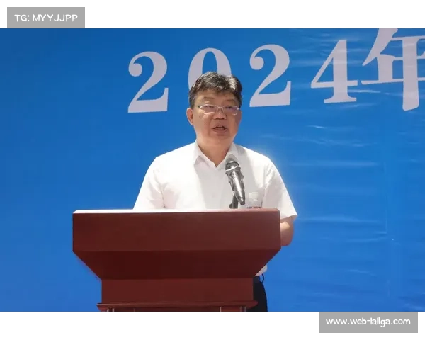 内蒙古青少年拳击赛激发青春力量为一带一路发展注入体育新活力 内蒙古青少年拳击赛激发青春力量为一带一路发展注入体育新活力